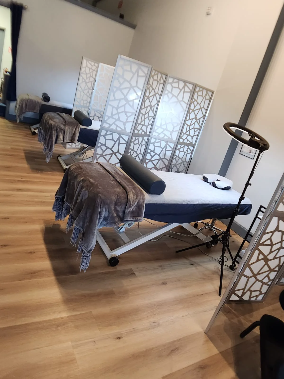 Lash lounge interior, Fort Myers FL