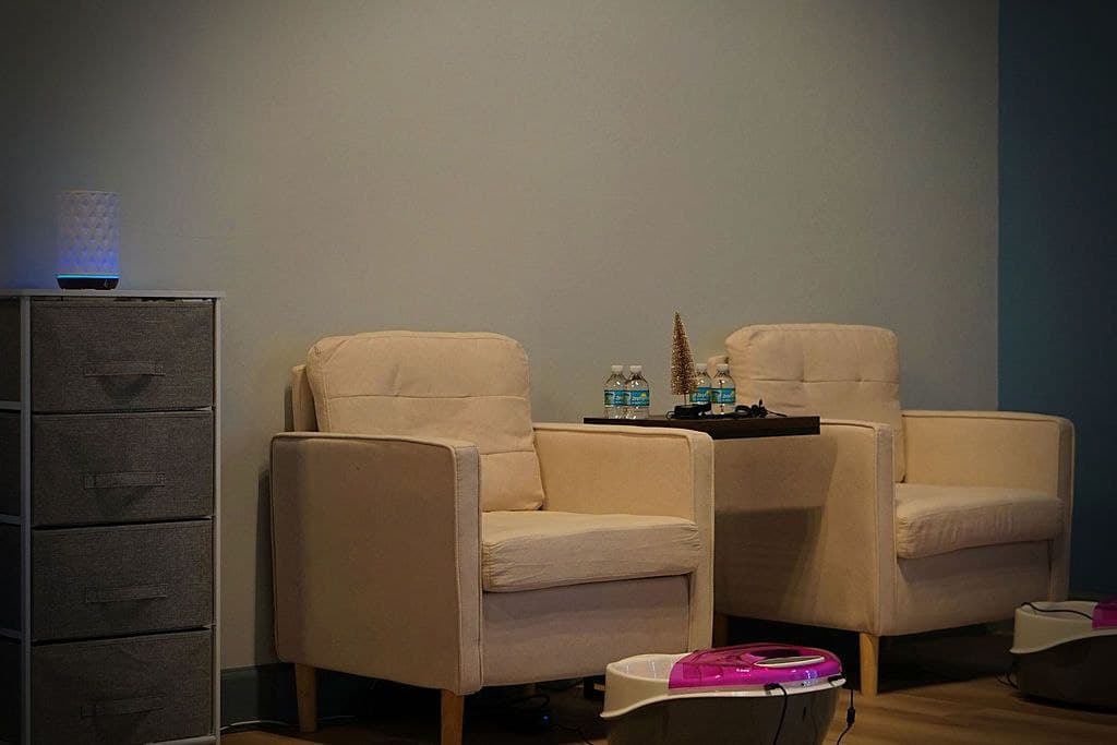 Gallery Faciallash Lounge