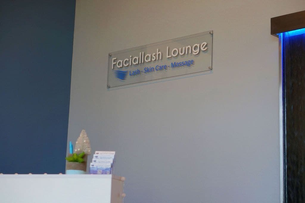 Gallery Faciallash Lounge